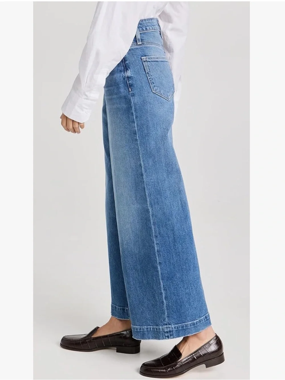PAIGE Harper Wide-Leg Jeans in Medium Blue - Picture 5 of 17